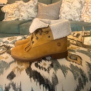 Womens Roll Top Timberland Boots